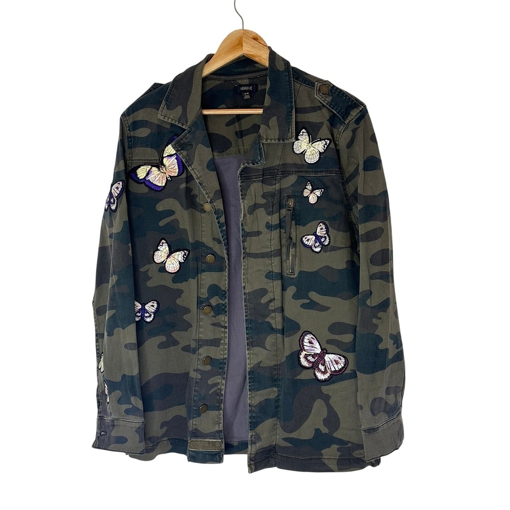 ARRIVE Women's Camouflage Utility Jacket Butterfly Embroidered Size M‎